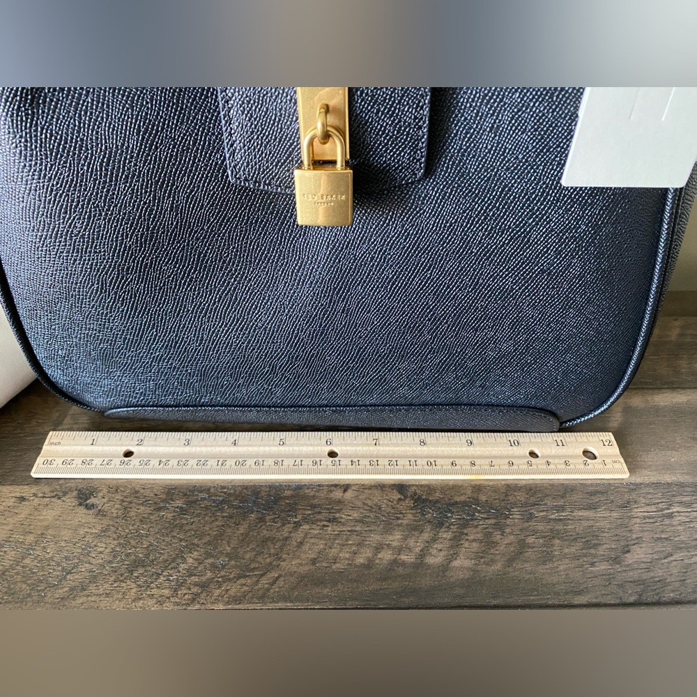 Ted Baker London Chelsea Padlock leather shoulder bag - Picture 6 of 15